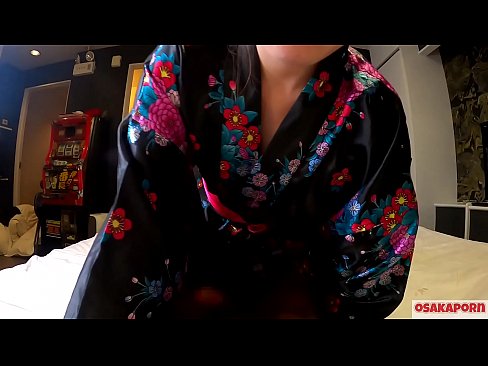 ❤️ Ngoanana e monyane oa cosplay o rata thobalano ho orgasm ka squirt ho pere le blowjob. Ngoanana oa Asia ea nang le malinyane a moriri le matete a matle ka moaparo oa setso oa Majapane ka har'a video ea boits'oaro e bonts'ang ho pholla litho tsa botona kapa botšehali ho li-fuck toys. Sakura 3 OSAKAPORN. ❤️ ﹏